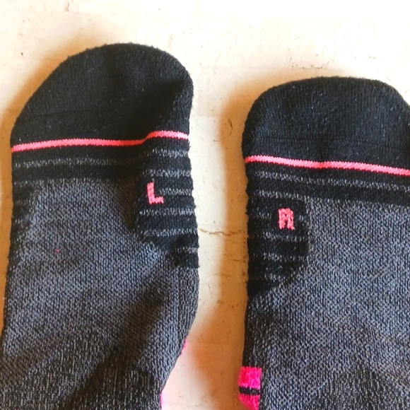 Socks- "Stance fusion" women's size medium,,New -unworn,,, 2 pairs - Picture 4 of 12